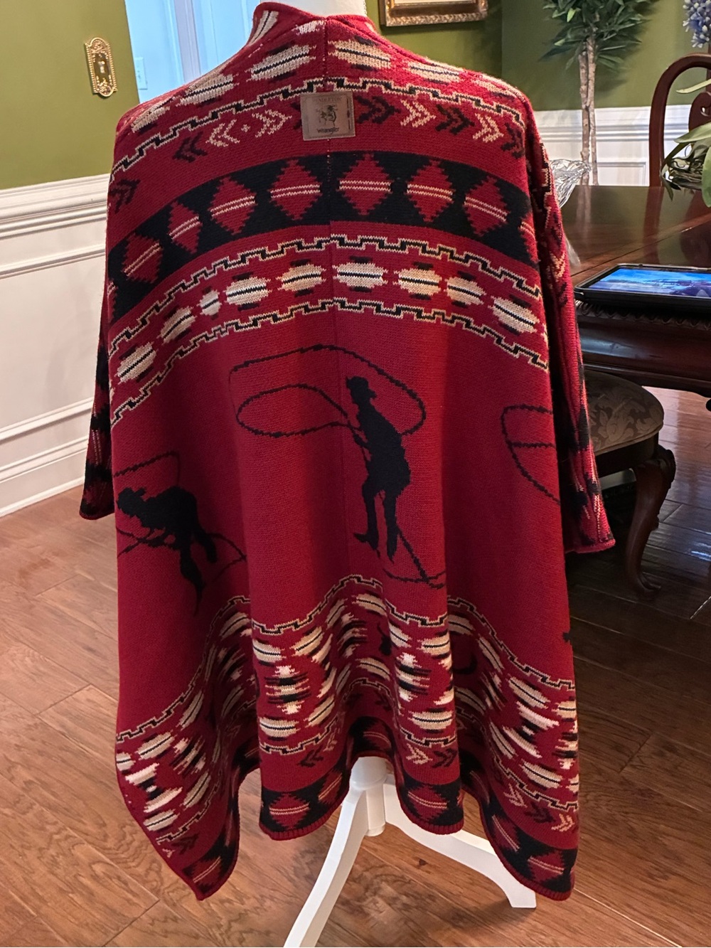 Pendleton Merino Wrangler Red Southwestern Rare Patterned Poncho Cape. OS